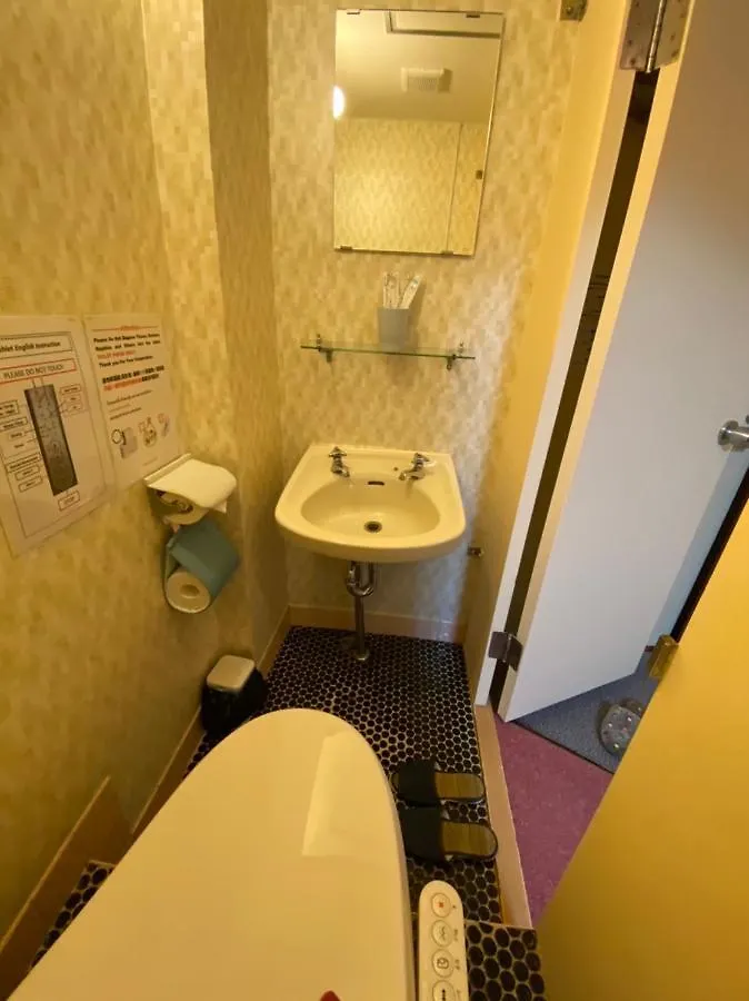 **  Asakusa Ryokan Toukaisou Tokyo Japan